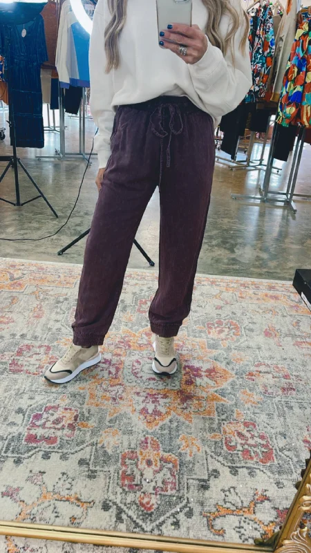 Adjustable sports pant for yoga -INHERITED JOGGER-EGGPLANT-WAREHOUSE SALE