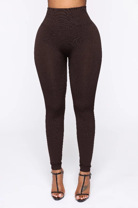 Casual sports legging for yoga -Smooth It Out High Rise Legging - Brown