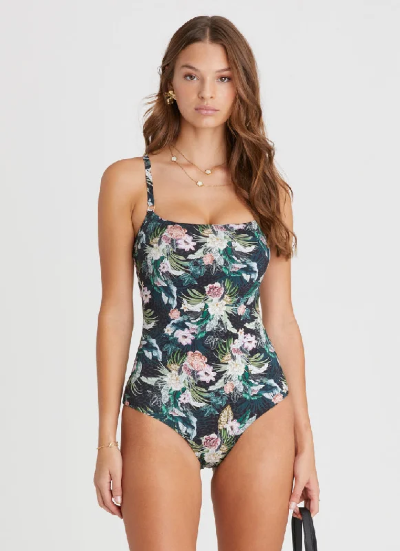 Swimwear with wave print -Lisanthus Gabrielle DD/E One Piece (SAMPLE)