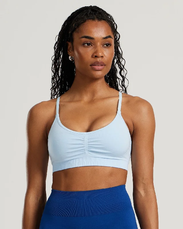 Sports bra with stretchy straps -Define Scrunch Seamless Bralette | Powder Blue