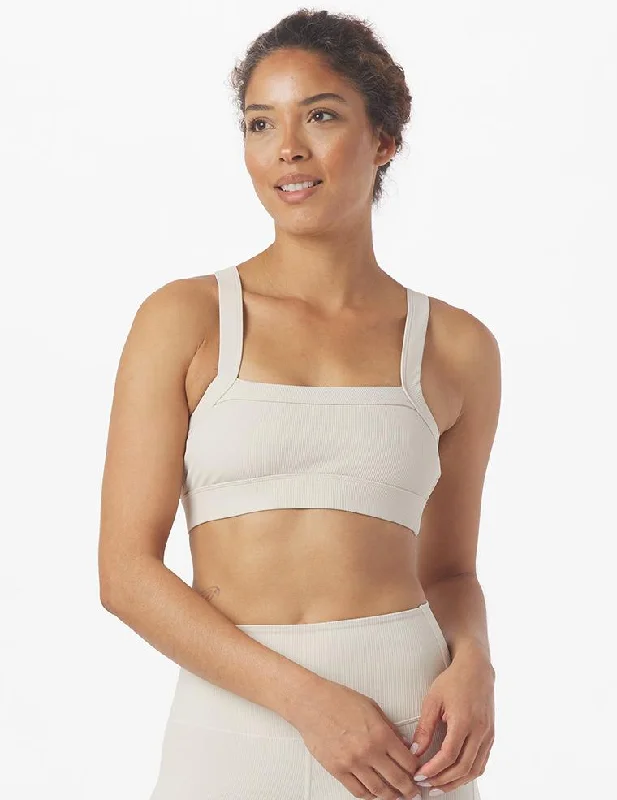 Sports bra with bold print -Directional Bra: Oatmilk