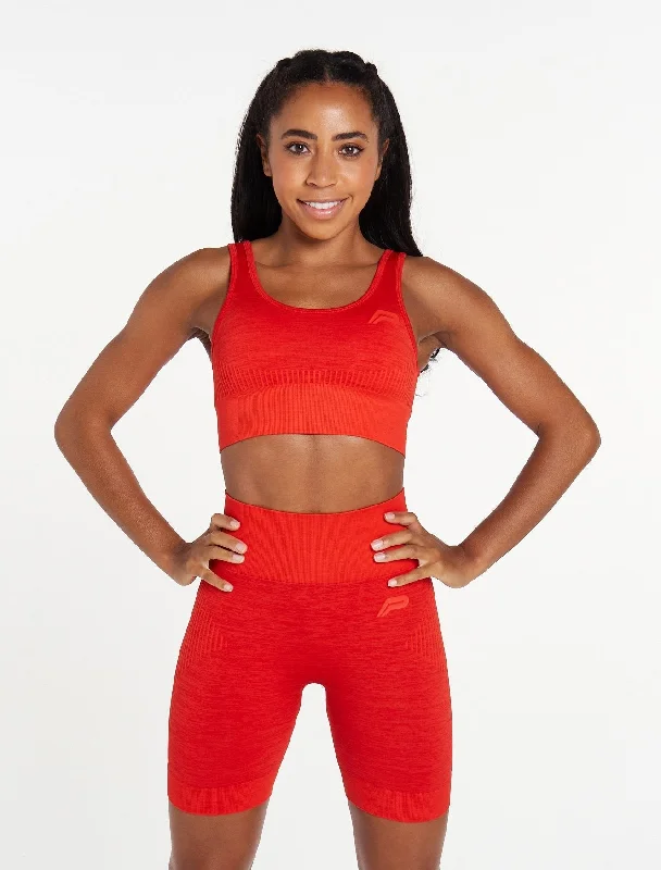 Sports bra with crisscross back -ADAPT Seamless Sports Bra - Red