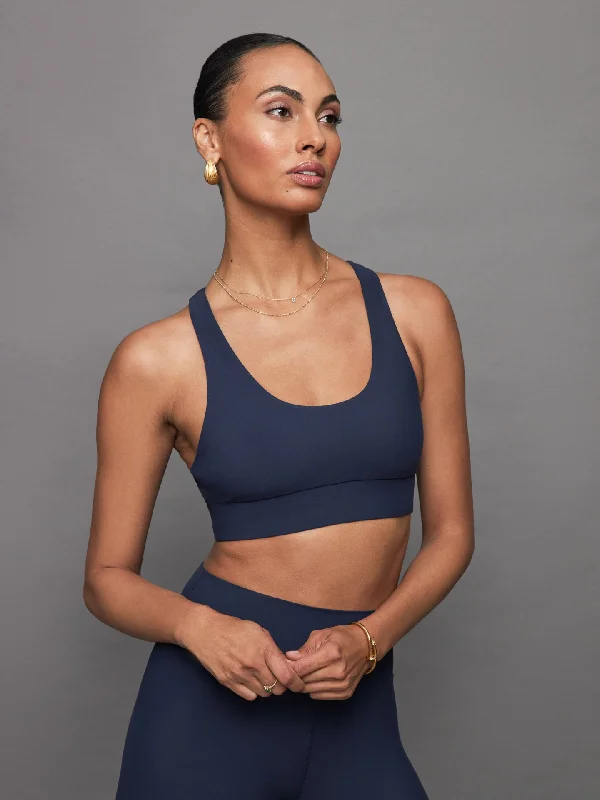 Sports bra with comfy straps -Scoop Racerback Bra in Melt - Navy