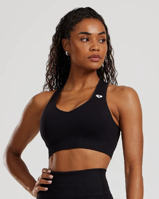 Sports bra for yoga class -Power Seamless Sweetheart Bra | Black