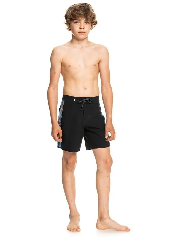 Sports shorts for yoga fitness -Quiksilver Surfsilk Arch 15" Youth Boardshorts